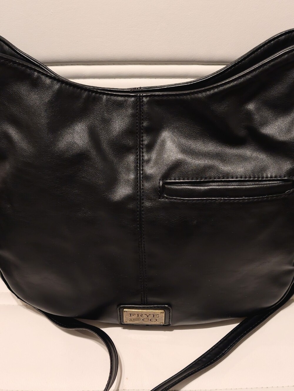 Vintage Frye&Co Classic Black Shoulder Bag Magnet Closure